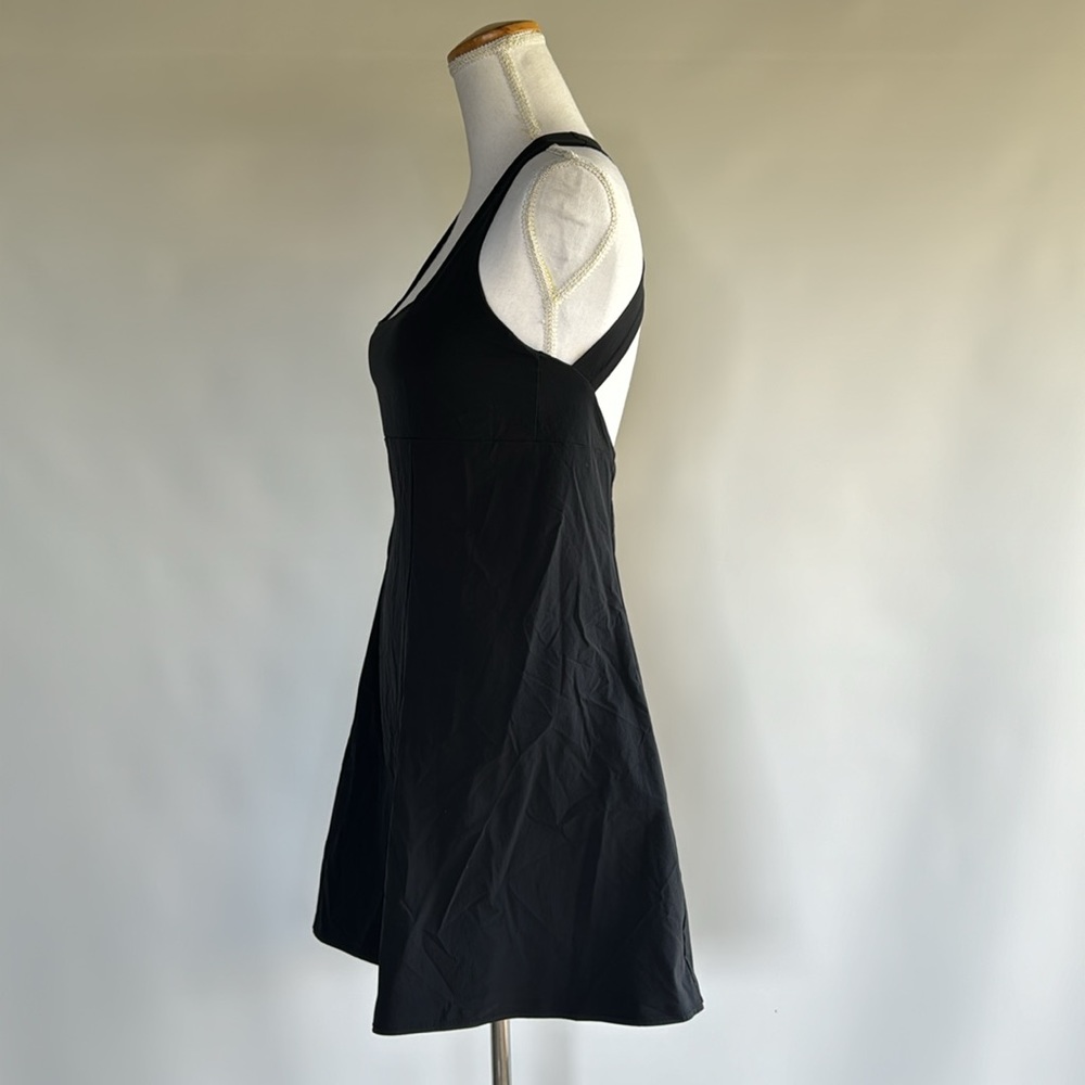 Outdoor Voices Cross Back Exercise Dress - sz M - Picture 6 of 7